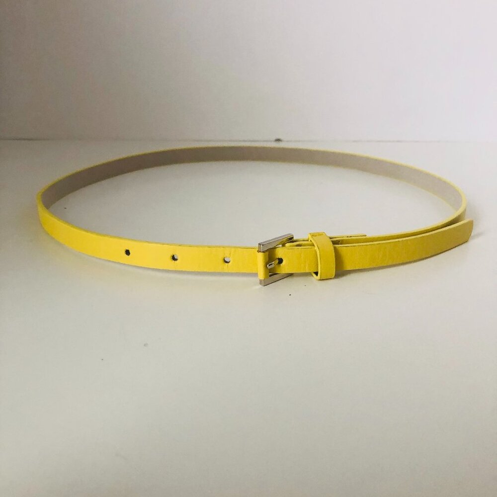 NWOT – Skinny belt yellow with silver tone buckle